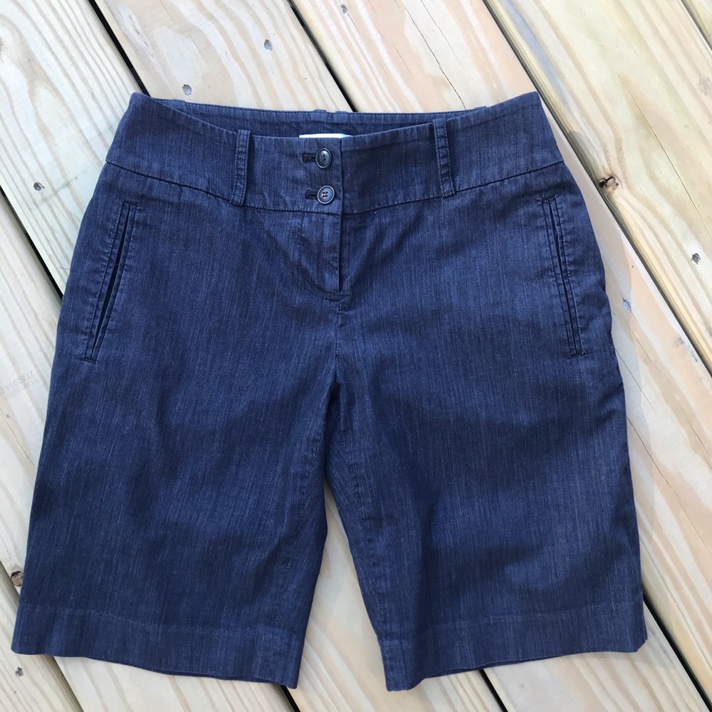 CLEARANCE! Perfect shorts by Ann T LOFT, size 0!